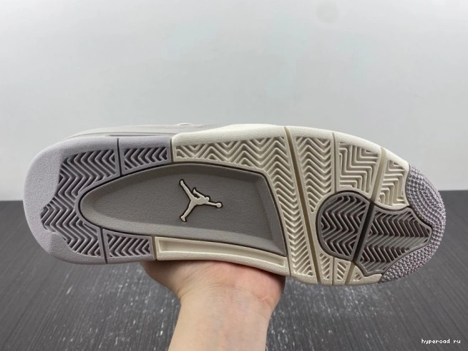 Frozen Air Moments Jordan AQ9129-001 4 1110